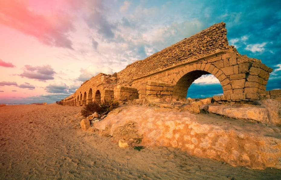 VISITA LA COSTA CESAREA DESDE JERUSALÉN