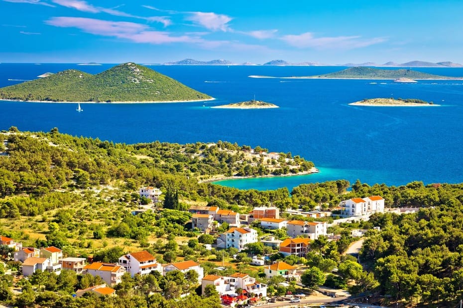 PASEO EN BARCO AL PARQUE NACIONAL DE KORNATI DESDE ZADAR