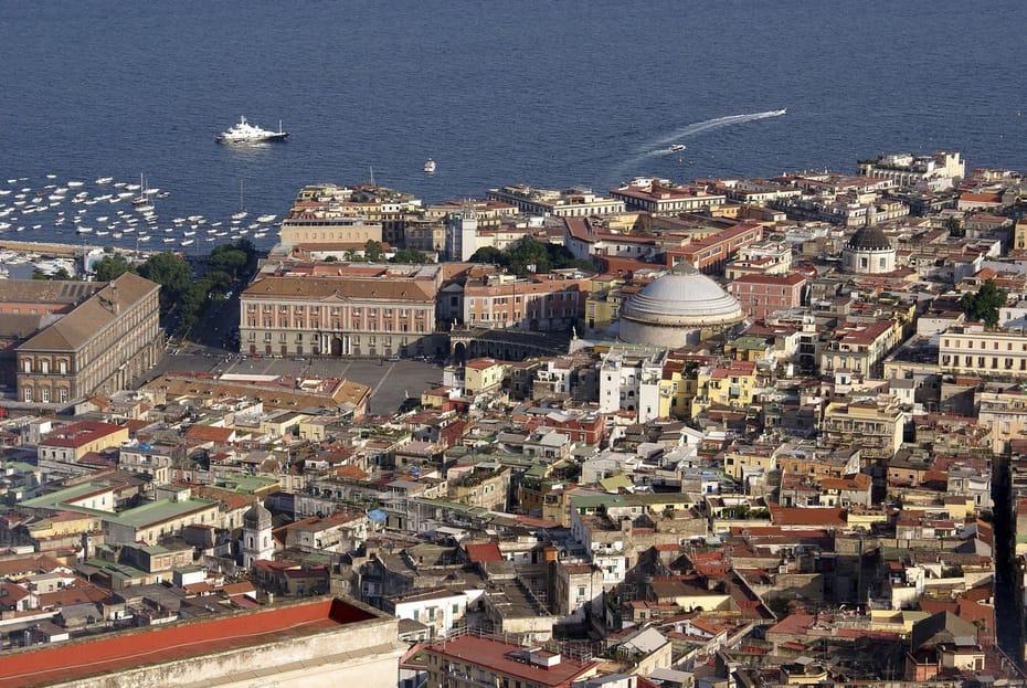 NÁPOLES - PALERMO