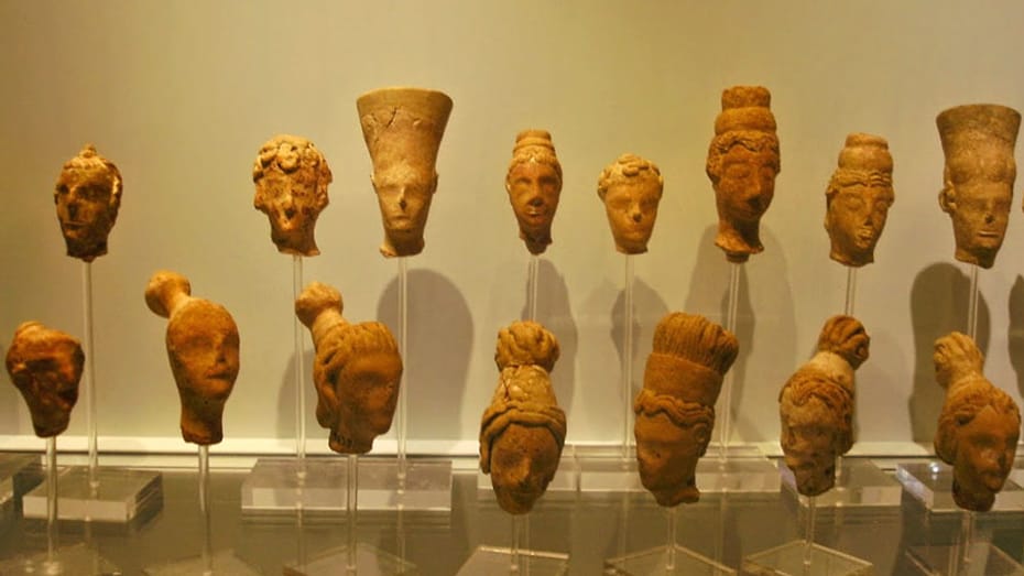 VISITA GUIADA EN KNOSSOS Y EL MUSEO ARQUEOLÓGICO DE HERAKLION CON TRASLADOS Y ENTRADAS