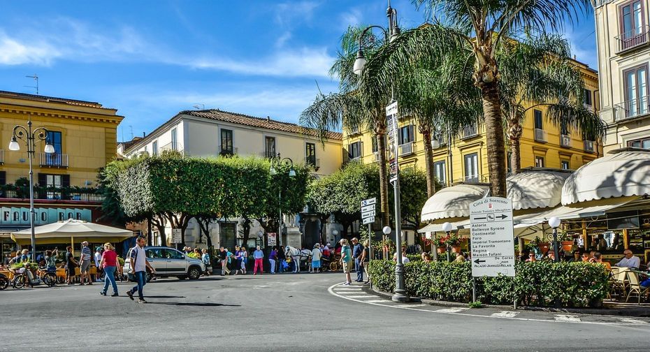 DISFRUTANDO SORRENTO