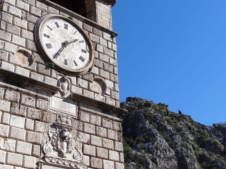 KOTOR ESENCIAL: VISITANDO EL CASCO ANTIGUO