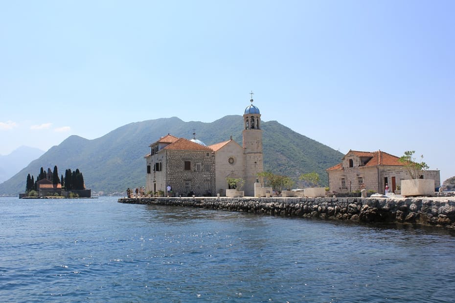 VISITA A LA CUEVA AZUL DESDE KOTOR