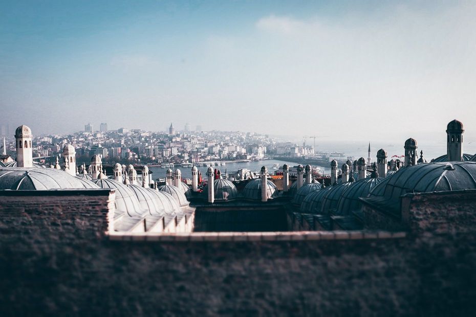 ISTANBUL: THE CITY OF A THOUSAND MOSQUES