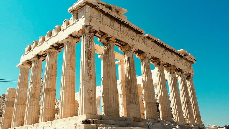 VISIT OF THE CITY WITH ACROPOLIS, TEMPLE OF ZEUS AND THE TRILOGY
