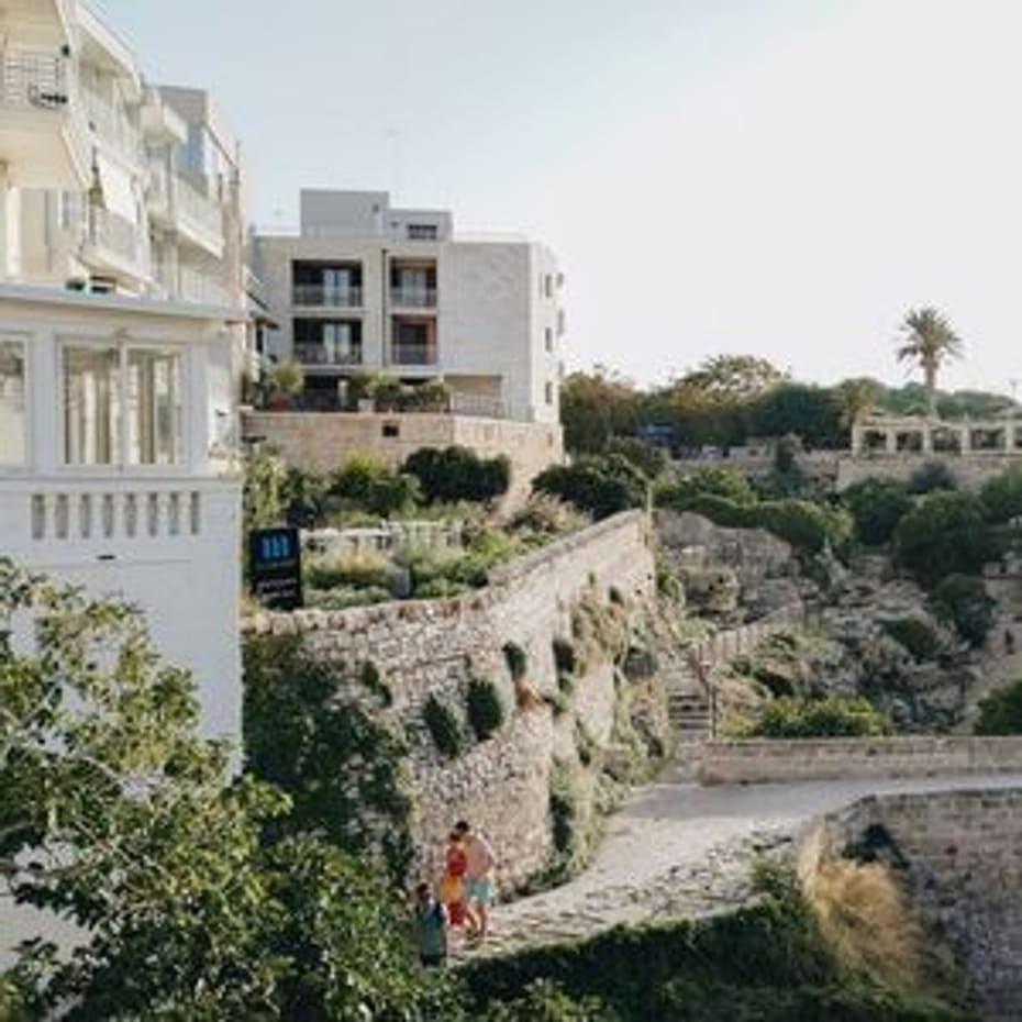 HOLA BARI!