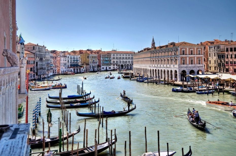 DE FLORENCIA A VENECIA EN BUS