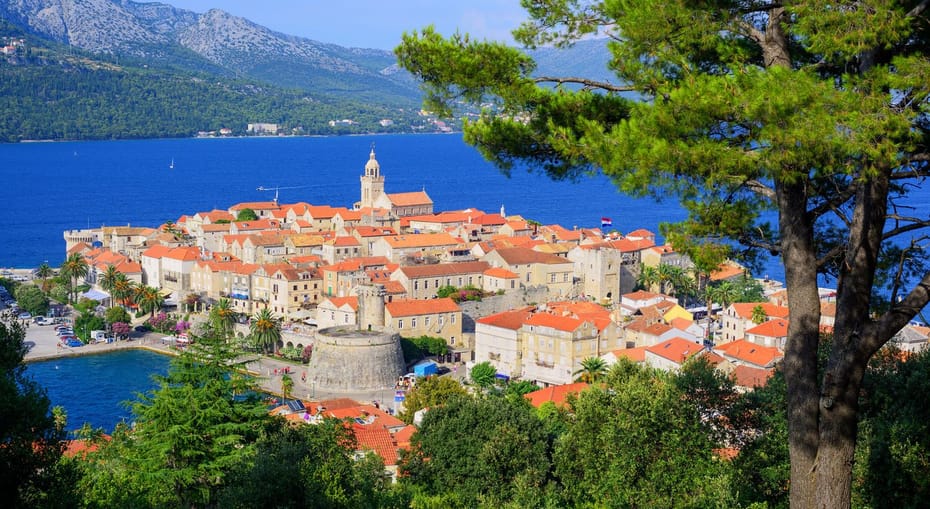 DE SPLIT A KORKULA