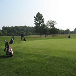 Oaklands Golf Club
