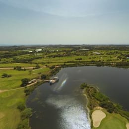 Circolo Golf Is Molas