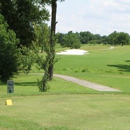 Pine Hills Country Club