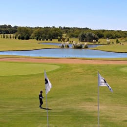 Everlinks Golf & Country Club