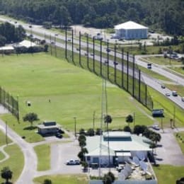 Legacy Golf Club (Par 3)