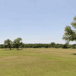 Roaring Springs Ranch Club