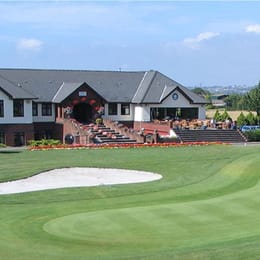 Peterstone Lakes Golf Club