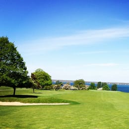 Wanumetonomy Golf & Country Club