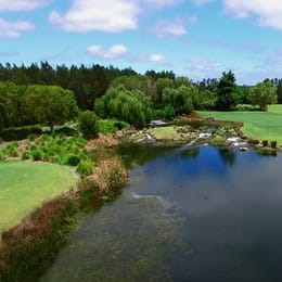 Lakelands Golf Club