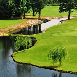 River Hills Golf & Country Club