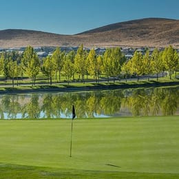 Red Hawk Golf & Resort (Hills)
