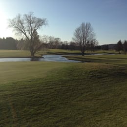Seven Oaks Golf Club