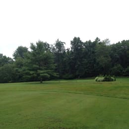 Pehquenakonck Country Club