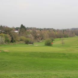 The Oaks Golf Centre (Horley)