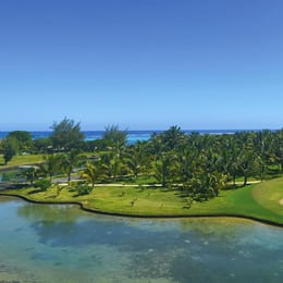Paradis Beachcomber Golf Resort & Spa