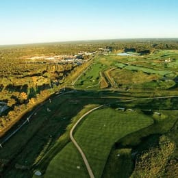 McCullough's Emerald Golf Links