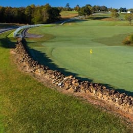 Tot Hill Farm Golf Club