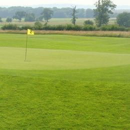 9-hole Courses - Golf Courses in Glossop | Hole19