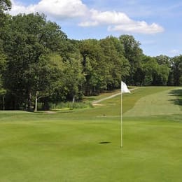 Lake Isle Country Club