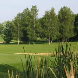 Golf De Saint Quentin Mesnil