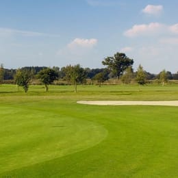 Schloss Lüdersburg (Public)