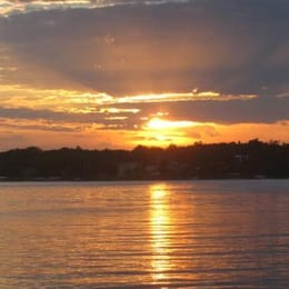 Sun Valley Lake Country Club