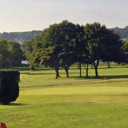 Alnesbourne Priory Golf Club