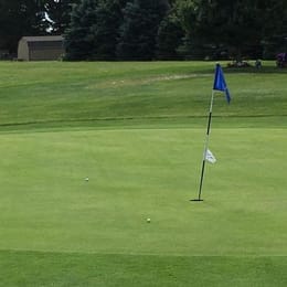 Lakeshore Golf & Country Club