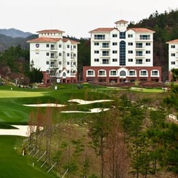 JNJ Golf Resort