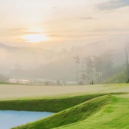 SAM Tuyen Lam Golf Club