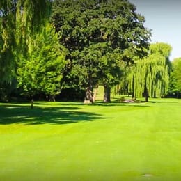 South Hills Golf & Country Club