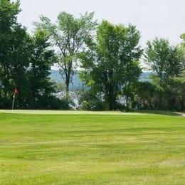 Sturgeon Point Golf Club