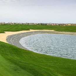 Dreamland Golf Club (Dye)
