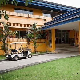 Thong Thai Ban Rai Golf Course