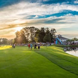 The Lakes Golf & Country Club