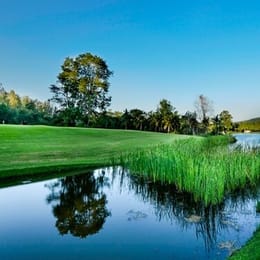 Forest Hill Country Club - Sir James Resort