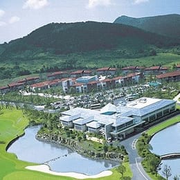 Tameus Golf & Village