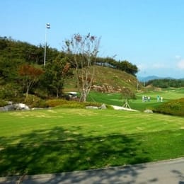 Gunwi O'phel Golf Club
