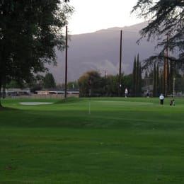Glen Oaks Golf & Learning Center