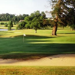 Golf Blue Green La Domangère