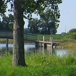 Lake Breeze Golf Club