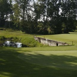 Golf Courses in Eau Claire Hole19